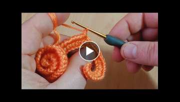 small crochet gift that will make the little ones happy /minikleri mutlu edecek küçük tığ i...