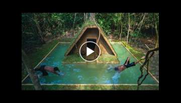 Stunning! Grass Roof Villa around Swimming Pool Built in Deep Jungle by Ancient Skills
