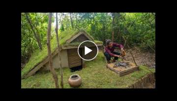 Build The Most Lovely Underground Earth Shelter by Ancient Skill in Tropical Rainforest