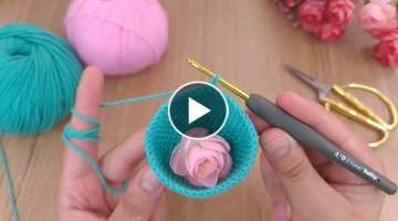 Wow! SUPER VERY NICE IDEA WITH KEY I CROCHET this for my KEYS and fell in love with the end resul...